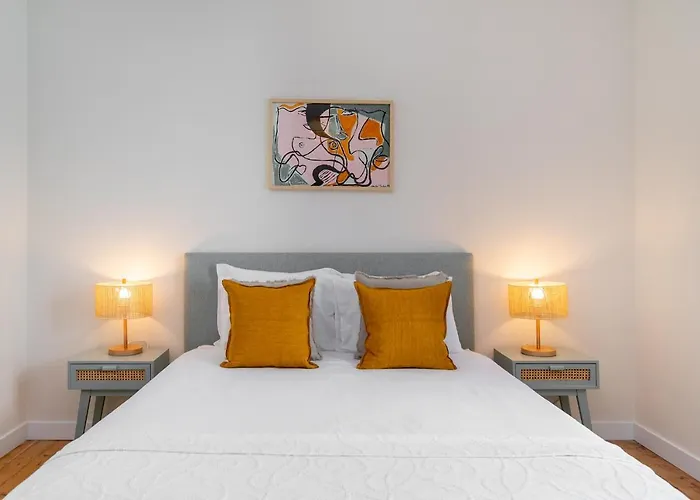 Whome - Brand New Luxury 4-bed With Riverside Views & Ac شقة Lisboa