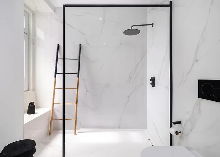 شقة Whome - Brand New Luxury 4-bed With Riverside Views & Ac *