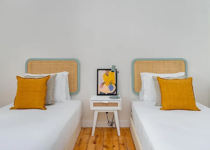 شقة Whome - Brand New Luxury 4-bed With Riverside Views & Ac *