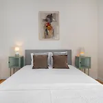 Whome - Brand New Luxury 4-bed With Riverside Views & Ac Διαμέρισμα *