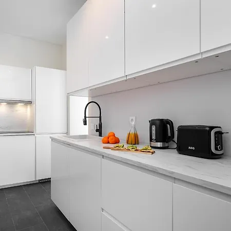 Whome - Brand New Luxury 4-bed With Riverside Views & Ac Lisbon