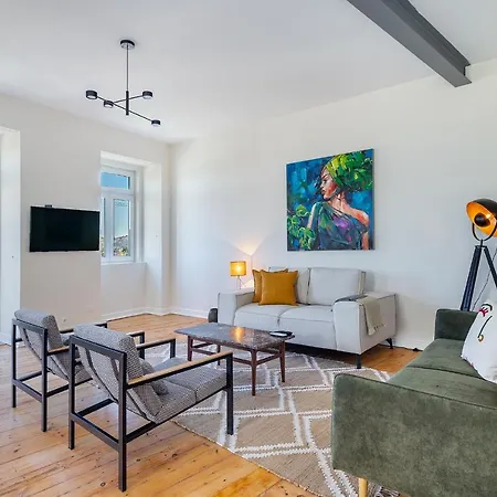 Whome - Brand New Luxury 4-bed With Riverside Views & Ac Apartment *