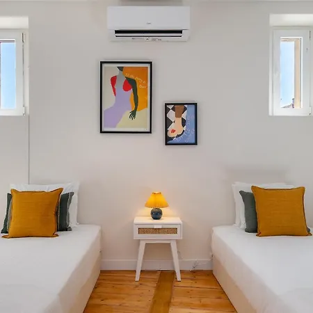 Whome - Brand New Luxury 4-bed With Riverside Views & Ac Lissabon