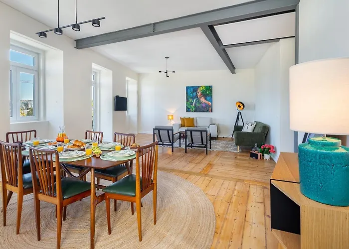 Whome - Brand New Luxury 4-bed With Riverside Views & Ac